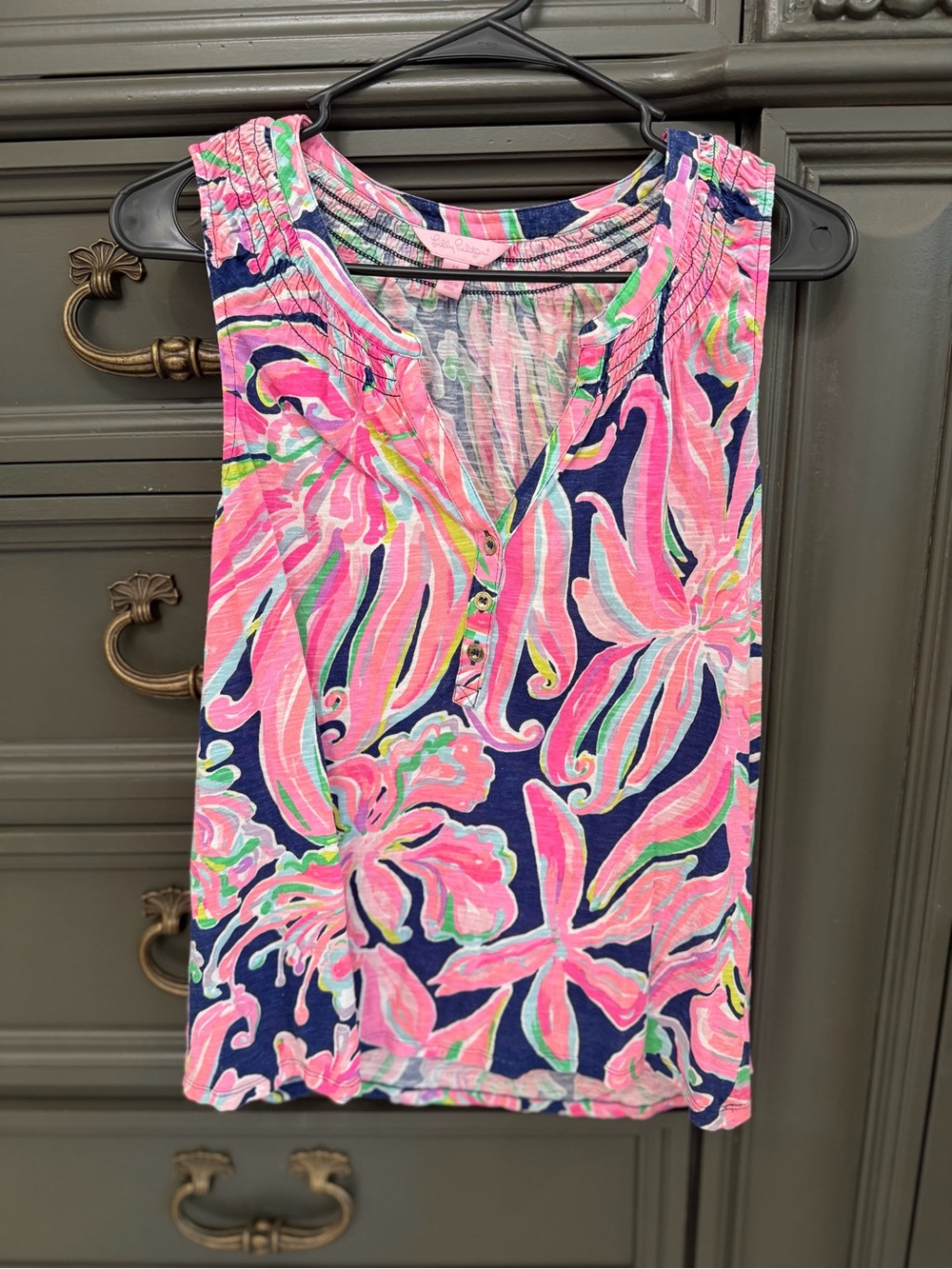 Lilly Pulitzer Pink and Navy Floral Sleeveless Henley Tank